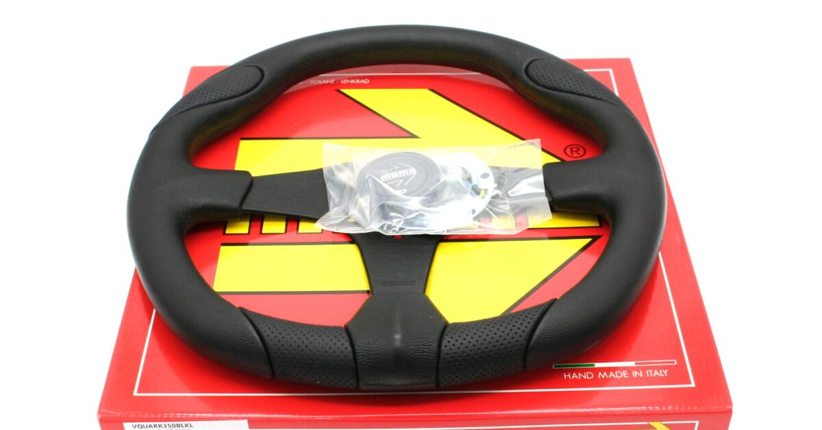 MOMO x FORTUNE Full Speed 348D Black Leather Spoke Red Top